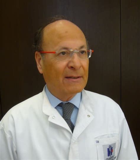 Dr René Choukroun, Chirurgien orthopédiste et traumatologue à .